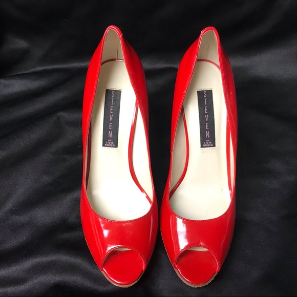 Steven by Steve Madden red patent heels - Picture 3 of 5